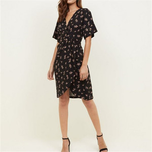 Manga corta paso dobladillo cintura elástica negro Floral suave nudo <span class=keywords><strong>en</strong></span> la parte delantera de - Product Image 2