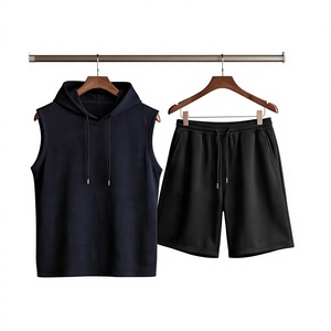Ensemble décontracté tricoté pour homme : short respirant à cordon de serrage et sweat à capuche sans manches noir en molleton uni French Terry - Product Image 1
