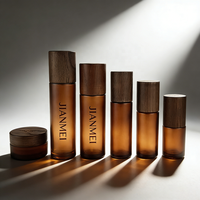 Bocaux en verre ambré givré 250 ml 200 ml 150 ml 100 ml 50 ml 30 ml 15 ml Pot en verre pour crème pour le visage avec couvercle en bois pour pot cosmétique