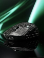 Darmoshark M5 Air Tri-mode-Souris à commande digitale-Petite souris manuelle en fibre de carbone 31g-Roue de défilement CNC légère 8k PAW3950
