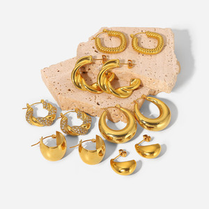 스테인레스 스틸 청키 후프 귀걸이 보석 여성용 18K 금도금 Huggie 청키 문 귀걸이 - Product Image 3