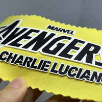 Autocollants personnalisés en silicone 3D avec logo en relief, en caoutchouc haute densité, PU, PET, vinyle, transfert thermique, étiquettes pour vêtements
