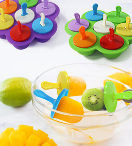 Moule de cuisson et de congélation en silicone à 7 compartiments avec poignée pour aliments pour bébés faits <span class=keywords><strong>maison</strong></span>, glaçons et œufs, et récipient de stockage - Product Image 1