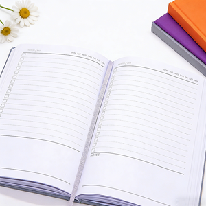 Diario de autocuidado personalizado con tapa dura de piel sintética, con la frase 'Be Kind to Yourself', motivacional con citas para la salud mental y la gratitud - Product Image 3