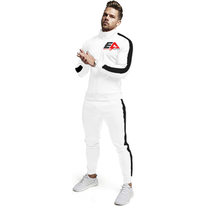Haute qualité nouveau Designer hommes survêtement hiver été/survêtement ensembles de vêtements d'extérieur tricoté polaire survêtement/survêtement pour hommes - Product Image 1