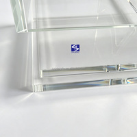 Vitrine de présentation pour casque de moto SYP, en acrylique, protégée contre les UV, transparente, taille personnalisable pour magasin de détail