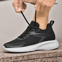 Nouvelles Chaussures Homme Rehaussantes Invisibles 8cm, Baskets Respirantes en Maille à Semelle Épaisse MD, Décontractées Été/Hiver