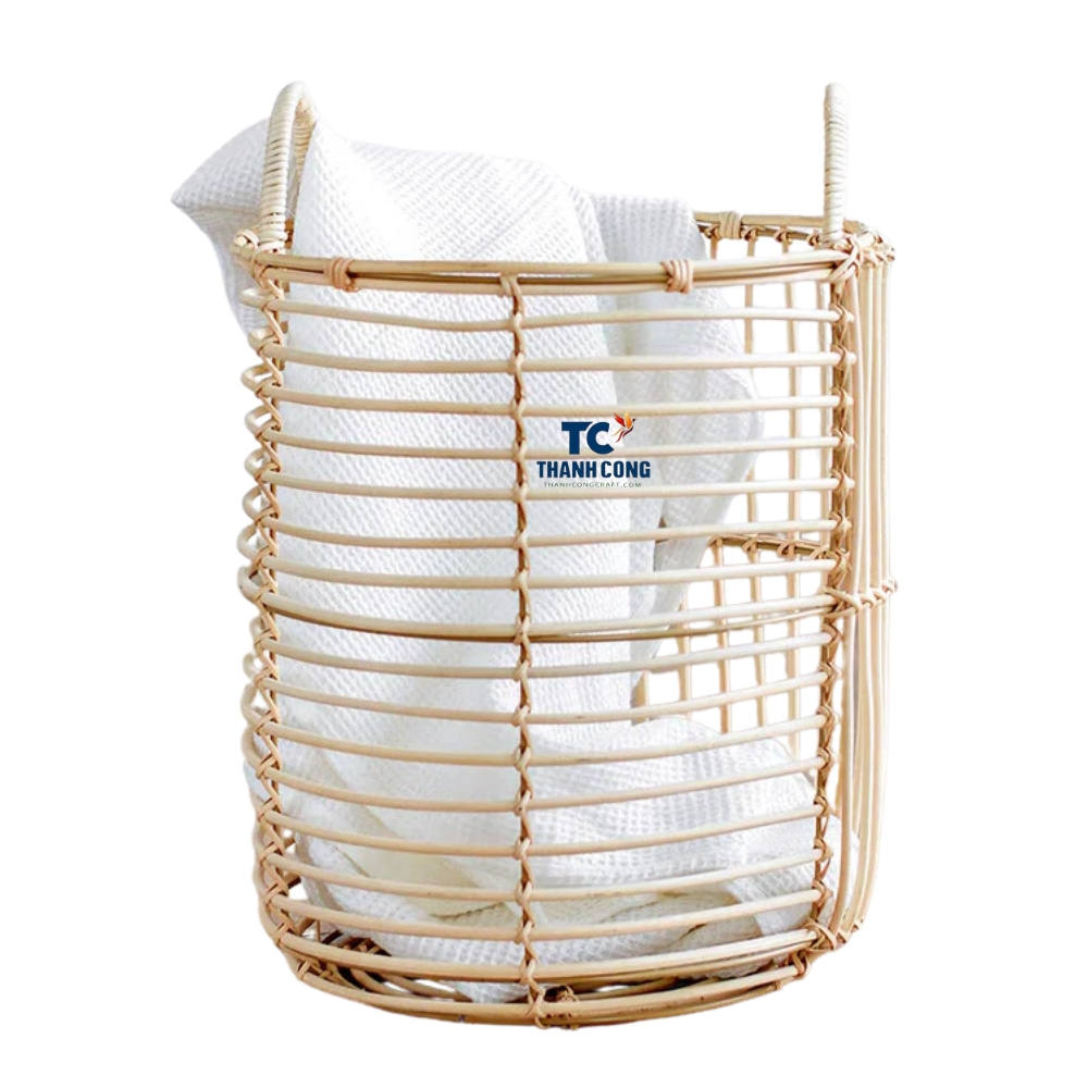 โดยธรรมชาติ