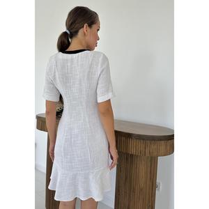 Robe blanche boutonnée avec détail poche - Blanc - Product Image 5
