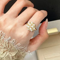 Bague Hortensia en Or 14K à Haute Brillance Naturelle avec Perle d'Eau Douce Blanche et Micro-Incrustation de Zircon, Bijou pour Femme, Cadeau