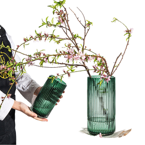 Vase de table rond en verre transparent au design moderne M932 CASTLE, centre de table de mariage, décoration d'intérieur, écologique et léger - Product Image 1