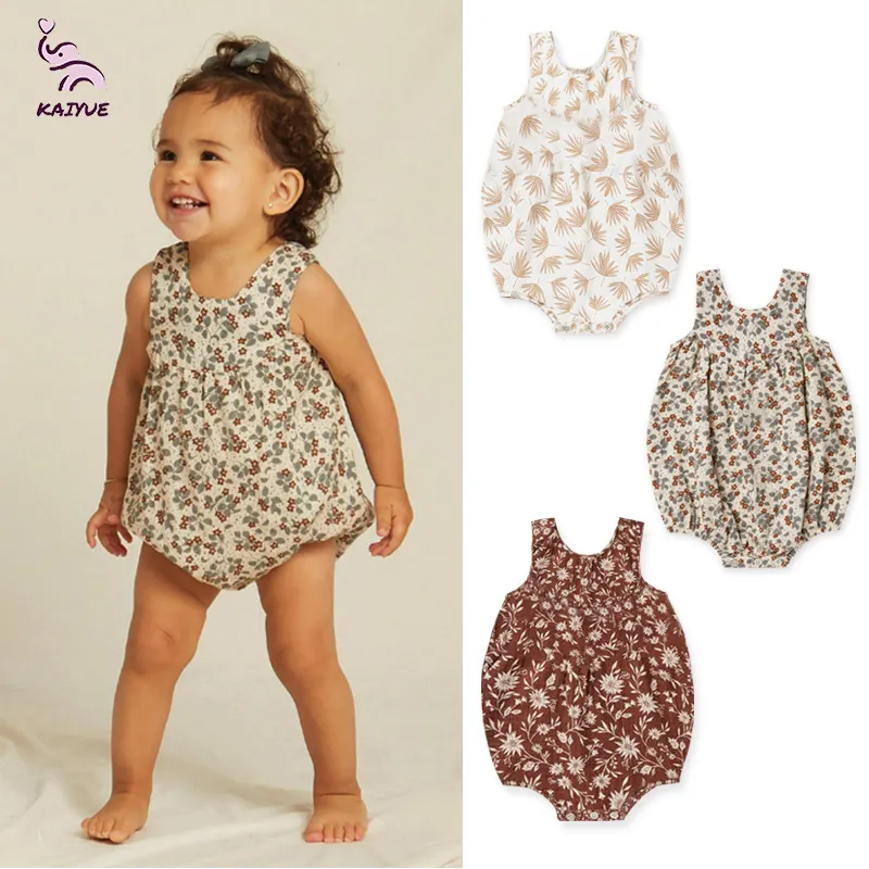 Hot Arrival Summer Baby Girls Clothes Sets Cute 95% Cotton Sleeveless Fashionable Cotton Breathable Romper Cotton Button Suit