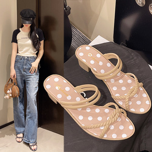 Nouvelles sandales compensées vintage françaises pour <span class=keywords><strong>femme</strong></span>, style estival, élégantes et délicates, à bout ondulé et ornées de cristaux - Product Image 5