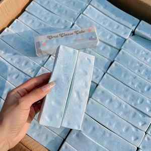 Juguete Antiestrés Ultra Suave de TPR de Ascenso Lento con Forma de Barra de Queso y Sal Marina para Niños y Adultos, Ideal para el Escritorio de Oficina - Product Image 1
