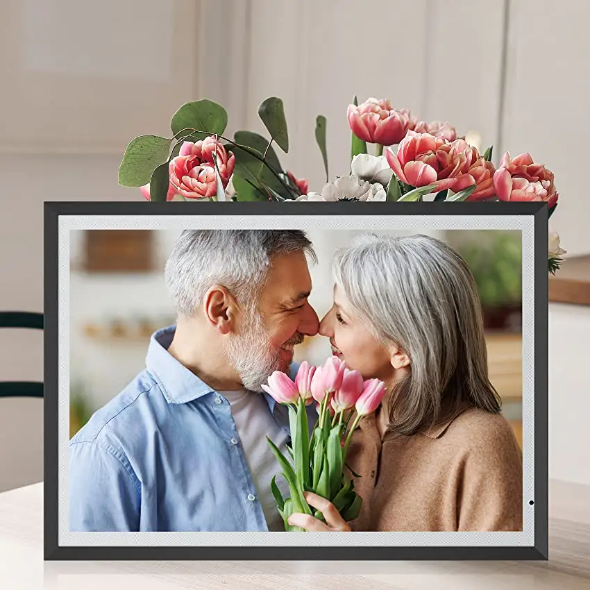 Superlieur 15.6 inch Digital Photo Frame Frameo 1080P Wi-Fi IPS Touch Screen 1+16GB Storage Auto-Rotate Portable Display
