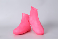 Couvre-chaussures réutilisable antidérapant et pliable à la cheville Couvre-chaussures d'extérieur imperméable Noir pour la marche