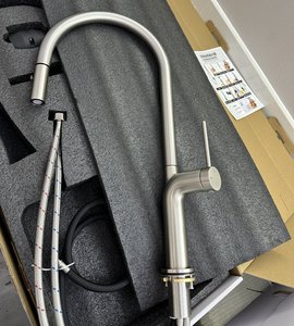 <span class=keywords><strong>Robinet</strong></span> extractible en laiton massif brossé doré durable avec douchette pour rénovation de cuisine intérieure, commande OEM en gros - Product Image 2