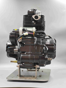 Pièces de rechange de <span class=keywords><strong>moto</strong></span> à trois <span class=keywords><strong>roues</strong></span> CQXY refroidi par air moteur 150cc moteur à 4 soupapes - Product Image 5