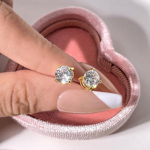 Aretes de Botón Redondos de Circonita Cúbica Chapados en Oro de 18K, Diseño Bonito y Elegante, Precio de Fábrica, Venta al por Mayor, Regalo para Mujer - Product Image 1