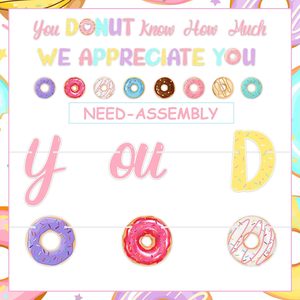 Pancarta 'No te das cuenta de cuánto te apreciamos' con diseño de donut, decoraciones de donuts, suministros para fondo de fotografía de fiestas - Product Image 4