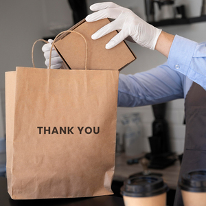 Bolsas de Papel Kraft Personalizadas con Asas Retorcidas, Impresión Offset, Reciclables, Estilo Clásico, para Compras y Empresas - Product Image 5
