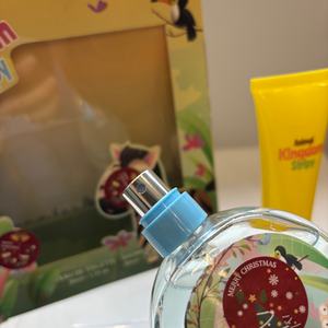 Lot de 2 gels douche corporels 50 ml – <span class=keywords><strong>Prix</strong></span> usine – Parfum fruité 50 ml – Mignon – Pour enfants et bébés – OEM – Cologne pour bébés – Parfum pour enfants - Product Image 4