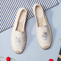 Espadrille en toile blanche en gros pas cher en Chine, chaussure en toile tendance en gros