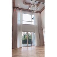 Rideau occultant motorisé extra long pour plafond double hauteur, plissé vague, pour salon de villa