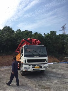 รถปั๊มคอนกรีตอีซูซุ 46M มือสอง เครื่องยนต์ดีเซล 12 ลูกบาศก์เมตร/ชม. ระยะส่งแนวตั้ง 40 ม. ระยะส่งแนวนอน 30 ม. ของแท้จากญี่ปุ่น ราคาต่อรองได้ - Product Image 3