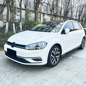 Amp-Z Side Skirt For Volkswagen Golf Mk7 7.5 2013-2019 Piano Black Carbon Fiber Texture Matte Finish - Product Image 2