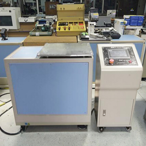 เครื่องทดสอบการสั่นสะเทือนด้วยคลื่นแม่เหล็กไฟฟ้า เครื่องทดสอบการสั่นสะเทือนแนวตั้งและแนวนอน อุปกรณ์ทดสอบความทนทานต่อการสั่นสะเทือนบนแท่น - Product Image 2