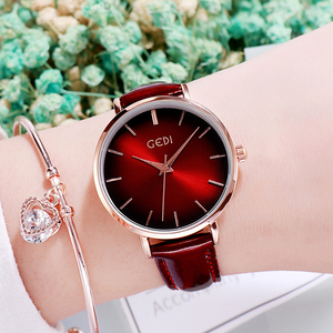 Reloj de pulsera elegante para mujer, moderno y a la moda, con correa de cuero, estilo dulce y fresco - Product Image 3