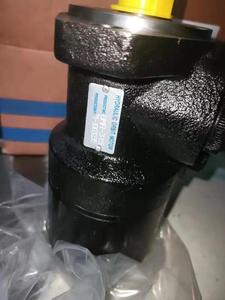 <span class=keywords><strong>Motor</strong></span> de órbita hidráulica OMR OMR50 OMR80 OMR100 OMR125 OMR100 151-0712 <span class=keywords><strong>Motor</strong></span> de pistón hidráulico para caminar para equipos mecánicos - Product Image 4