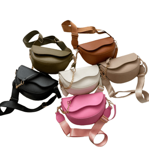 กระเป๋าถือสะพายไหล่หนัง PU ลายจระเข้สำหรับผู้หญิง ยี่ห้อ YP สายสะพายเดี่ยว พร้อมสายโซ่ ใช้ได้ทุกวัน - Product Image 1