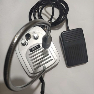 Microphone dynamique avec pédale, omnidirectionnel, pour équipement de communication, réseaux radio, matériau plastique - Product Image 1