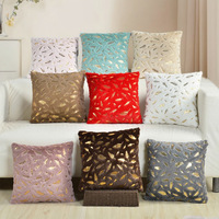 Usine directe courte en peluche bronzant cadeau oreiller solide carré feuilles Polyester couverture pour la maison canapé bureau sieste chevet dossier