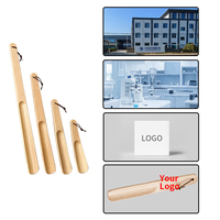 Chausse-pied en bois DAAN avec trou pour cordon de suspension pour un rangement pratique en 4 tailles
