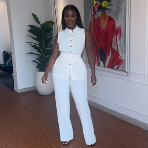 Ensemble deux pièces élégant pour <span class=keywords><strong>femme</strong></span> : Haut court à manches courtes avec ceinture en dentelle et <span class=keywords><strong>pantalon</strong></span> <span class=keywords><strong>large</strong></span> taille haute de couleur unie, coupe droite - Product Image 3