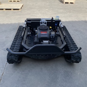 Một vị cứu tinh cho những bãi cỏ lớn. Máy cắt cỏ điều khiển từ xa: ngay cả một khu vườn 500 cũng có thể dễ dàng quản lý, tiết kiệm thời gian và công sức - Product Image 3