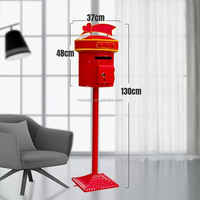 Boîte aux lettres sculpturale en métal peinte style vintage NI, 120 cm, colorée, autoportante, avec décor floral, accessoire photo pour mariage