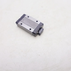 Bloque Lineal MGN Serie MGN12 con Rodamiento de Bolas para Riel Lineal - Product Image 3