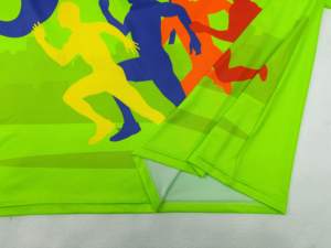 เสื้อยืดพิมพ์ลายเรืองแสงแบบกำหนดเอง ผ้าโพลีเอสเตอร์ 100% เสื้อยืดแขนยาวแบบซับลิเมชั่น - Product Image 5