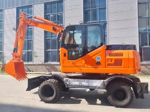 Excavadora de Ruedas CDM6210W con Repuestos - Product Image 1