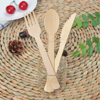 Produits de cuisine Couteaux et fourchettes à emporter écologiques en bambou jetables avec serviettes Airlaid