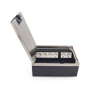 Caja Eléctrica Empotrada en el Suelo con Tapas de Acero Inoxidable para Acceso Moderno a la Energía - Product Image 4