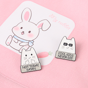 IT'S เข็มหมุดลงยาตัวอักษรสีขาวปรับแต่งได้,เข็มกลัดปกปักเข็มกลัดโลหะเครื่องประดับของขวัญสำหรับเด็กผู้หญิง - Product Image 2