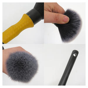 Ensemble de 2 brosses à poils doux antidérapantes pour le nettoyage automobile, avec manche, adaptées au nettoyage détaillé des voitures - Product Image 4