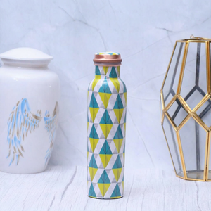 Modern Geometric Pattern Pure <b>Copper</b> <b>Water</b> <b>Bottle</b> with <b>Copper</b> Lid 750 ml Indian <b>Wholesale</b> Supply - Product Image 1