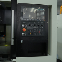 Centre d'usinage vertical CNC VMC1160, machine de fraisage CNC robuste pour le traitement de pièces automobiles