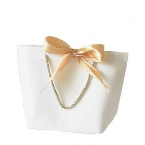 Sacs en papier personnalisés avec nœud papillon en ruban de couleur unie pour le shopping, les vêtements, les cadeaux de mariage - Product Image 2